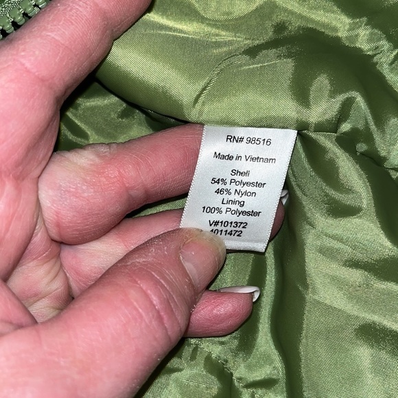 Coldwater Creek size medium lime green vest zipper & snaps front with pockets - Picture 12 of 13